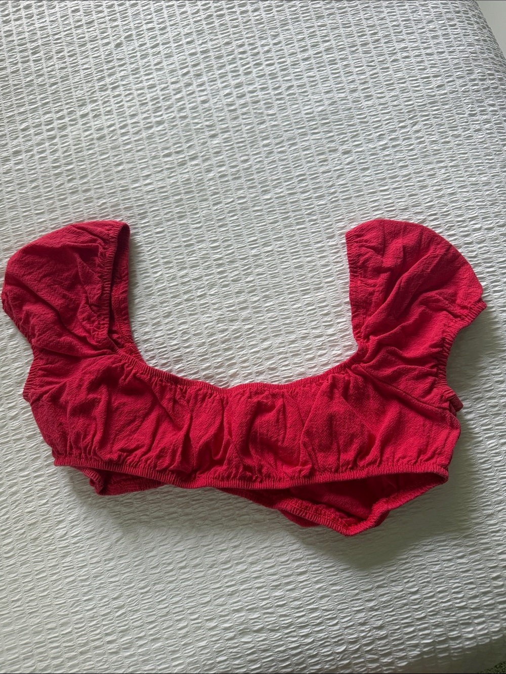 Red Ruched Crop Top - Picture 2 of 3